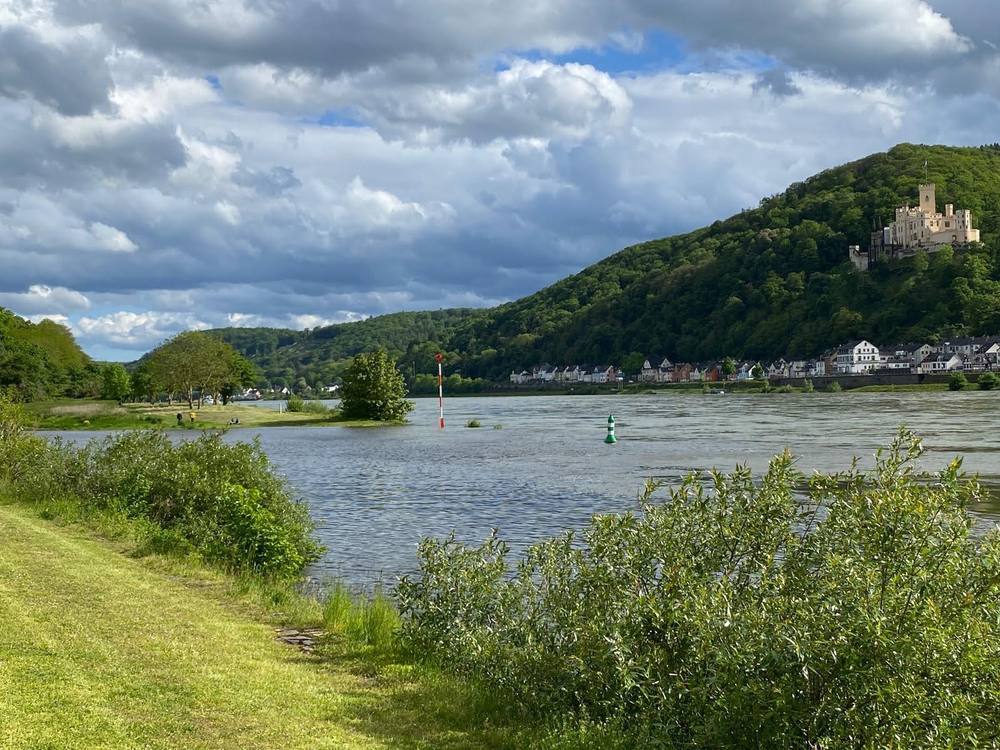 Pause am Lahnufer – Schlenderweinprobe Niederlahnstein