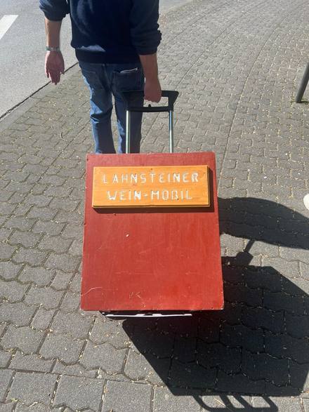 Das Lahnsteiner Weinmobil